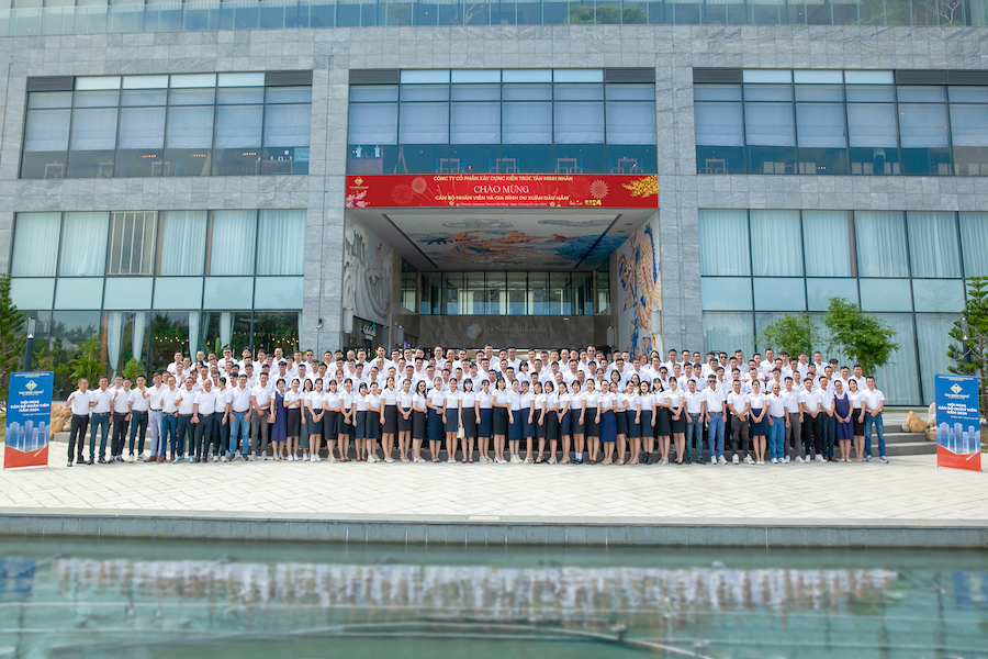 Tân Minh Nhân tổ chức du xuân đầu năm và hội nghị cán bộ nhân viên năm 2024